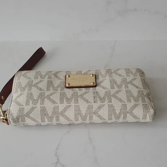 Michael Kors Cream and Brown Logo Wristlet - Picture 1 of 11